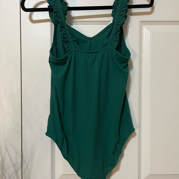 ๐BP Bodysuit๐EUC๐ - Picture 4 of 4